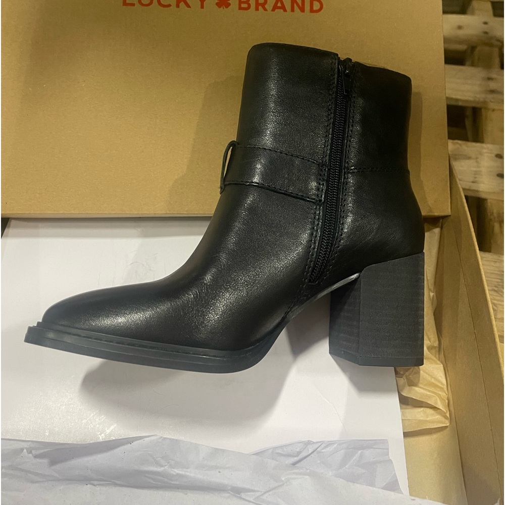 Lucky brand Boots